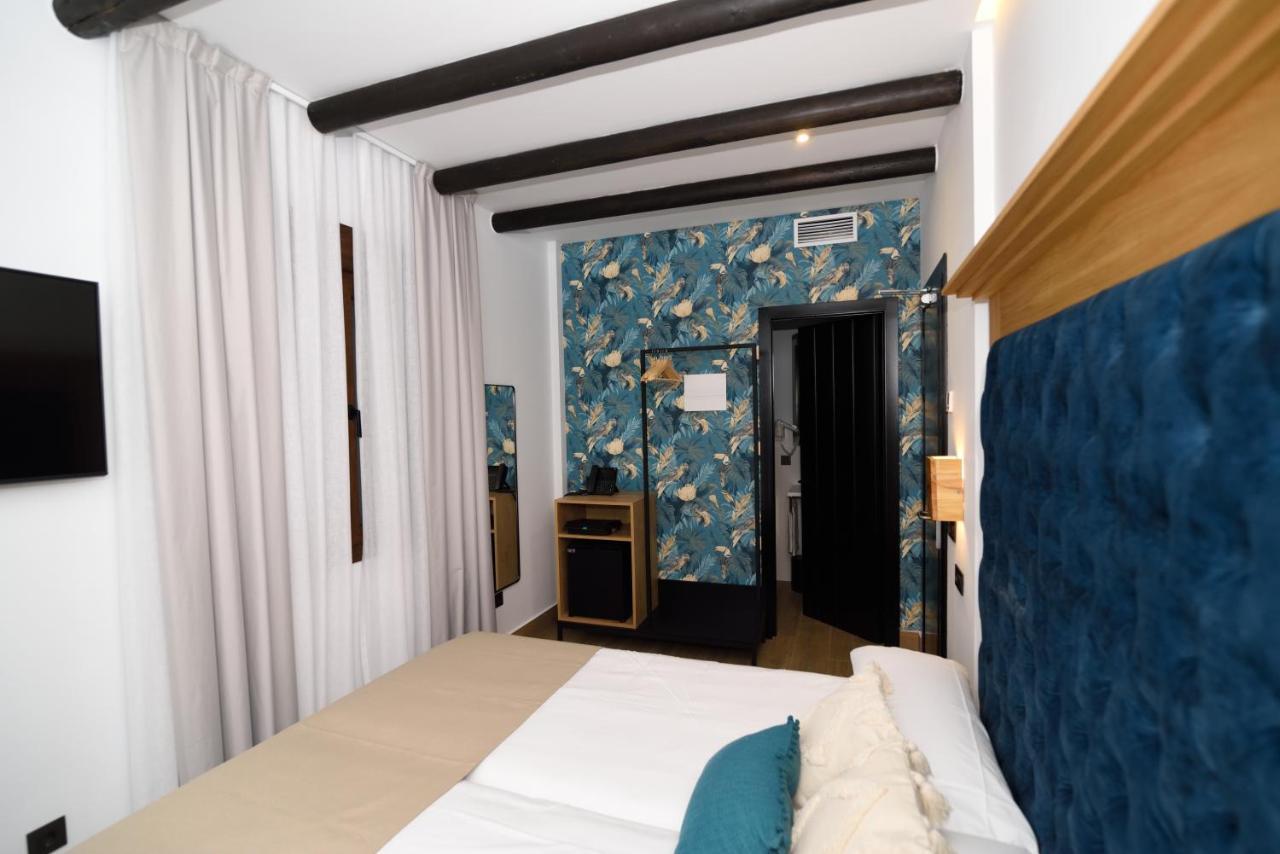 Hostal Rural Santa Habitaciones Aldea Dエル・ロシオ エクステリア 写真