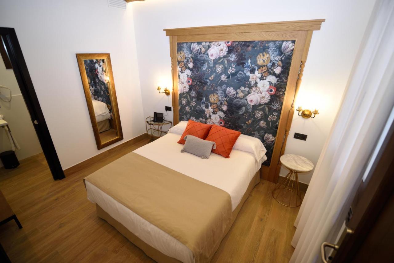 Hostal Rural Santa Habitaciones Aldea Dエル・ロシオ エクステリア 写真