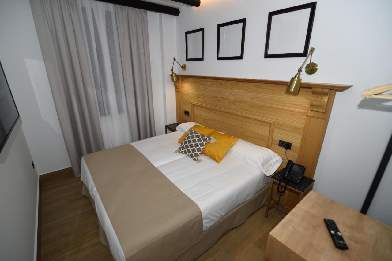 Hostal Rural Santa Habitaciones Aldea Dエル・ロシオ エクステリア 写真