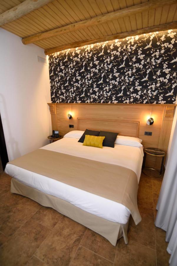 Hostal Rural Santa Habitaciones Aldea Dエル・ロシオ エクステリア 写真
